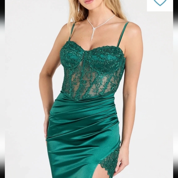 B Darlin Juniors' Lace Corset Formal Gown Sz 13/14 (Women Sz 10) Evening Green - Picture 2 of 16